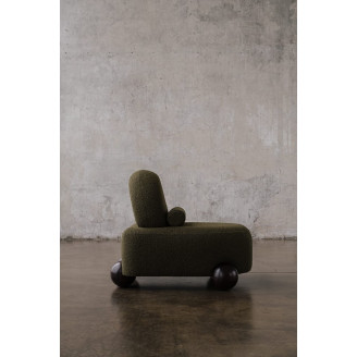 Fotel tapicerowany designerski Object076 olive green boucle NG Design