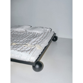 Łóżko metalowe designerskie Object089 180x200cm czarne NG Design 2