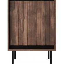 Witryna / regał stojący na nóżka Swing 179x53x40cm orzechowy/czarny Halmar