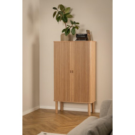 Komoda fornirowana na nóżkach Langley 80x40x145cm dąb Actona 2