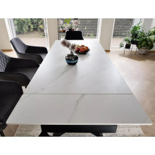 Stół rozkładany ceramiczny Laconi 160-220x90cm biały mat efekt marmuru / czarny Signal