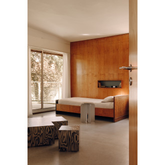 Stolik kwadratowy designerski Object108 80x80cm fornir sottsass NG Design
