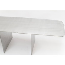 Stolik metalowy designerski Object121 138x36cm aluminium NG Design