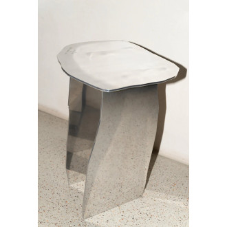 Stolik dekoracyjny designerski Object000 26x27cm aluminium NG Design
