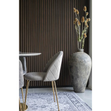 Szare krzesło welurowe ze złotymi nogami Geneve House Nordic