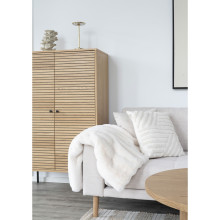 Komoda fornirowana na nóżkach Kyoto 130x80cm dąb naturalny House Nordic