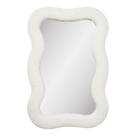 Lustro organiczne w tkaninowej ramie teddy Bosaro 80x54cm białe House Nordic