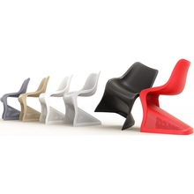 Designerskie Krzesło ażurowe z tworzywa BLOOM czerwone Siesta do kuchni, kawiarni i restauracji.