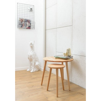 Stylowy Okrągły taboret drewniany Natural biały 47 MoonWood do kuchni i przedpokoju.