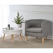 Designerski Fotel klubowy tapicerowany na drewnianych nogach Clubby popiel Halmar do salonu, kawiarni czy restauracji.