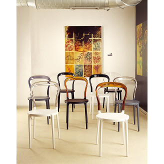 Stylowe Krzesło z tworzywa MR BOBO czarne/czarne przezroczyste Siesta do salonu, kuchni i restuaracji.