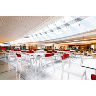 Stylowe Krzesło z tworzywa MOON czarne/czerwone przezroczyste Siesta do salonu, kuchni i restuaracji.