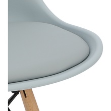 Stylowe Krzesło skandynawskie z poduszką Norden DSW szary/buk D2.Design do kuchni, salonu i restauracji.