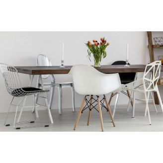 Designerskie Krzesło przezroczyste z tworzywa Mia D2.Design do kuchni, kawiarni i restauracji.