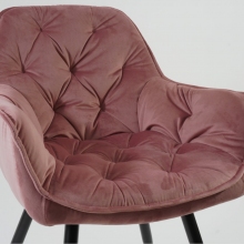 Krzesło welurowe pikowane Cherry Velvet antyczny róż Signal do salonu, kuchni i jadalni.