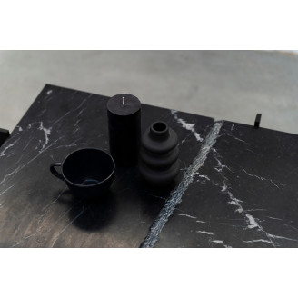 Stolik kwadratowy marmurowy Object019 77 czarny NG Design do salonu