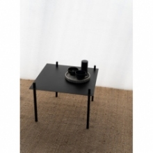 Stolik industrialny metalowy Object031 60 czarny NG Design do salonu