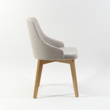 Skandynawskie Krzesło tapicerowane na drewnianych nogach TOLEDO dąb miodowy/jasno beżowy Halmar do kuchni, salonu i restauracji.