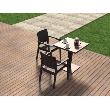 Stół ogrodowy plastikowy Riva 70x70 brązowy Siesta